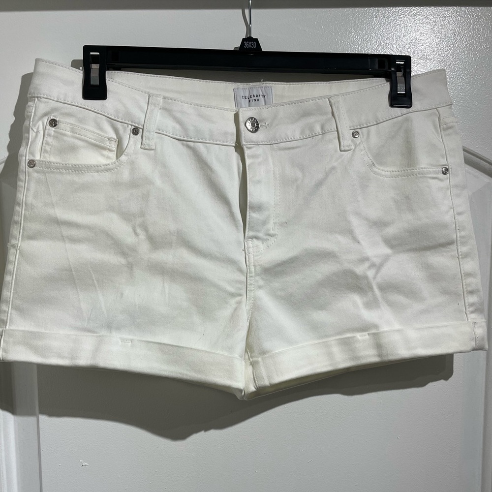 White Jean Shorts Size 15 / 32